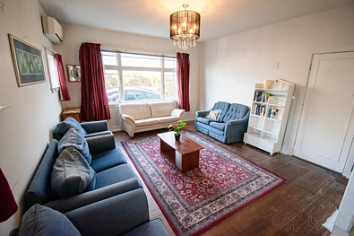 Spacious 6-Bedroom, 2-Storey Boarding House – Room-by-Room Rental