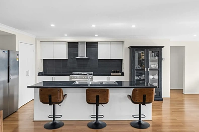 20 Blue Jay Crescent, Tarneit, VIC 3029, 4 Bedrooms, 2 Bathrooms, House
