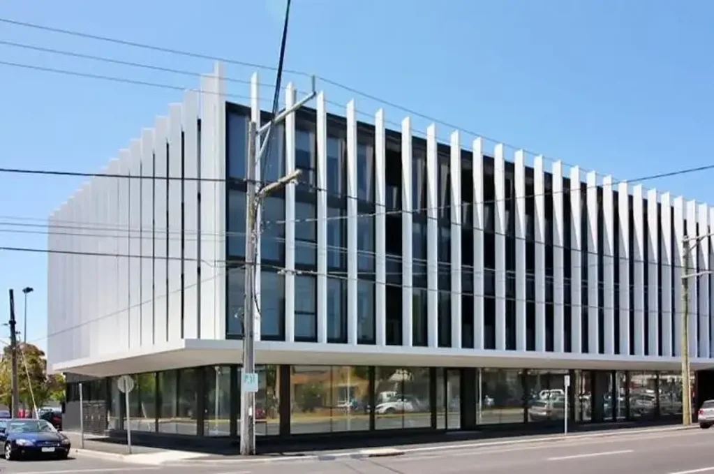 Modern Comfort & Unmatched Convenience in the Heart of Carnegie