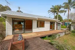 20a Hobbs Road, Matakatia