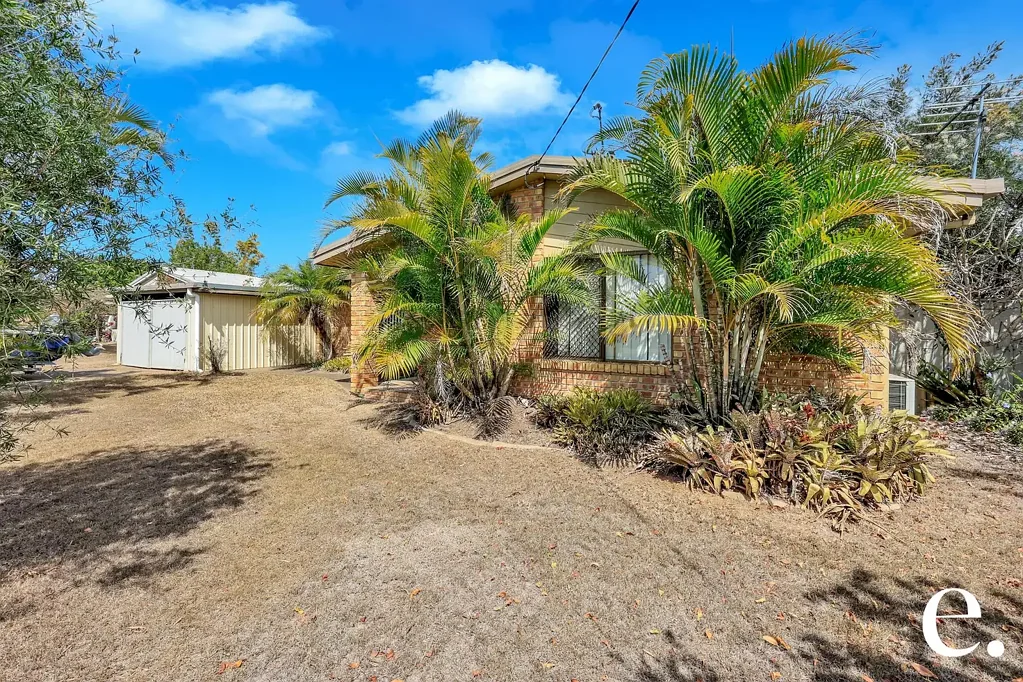 Bundaberg North 3房  SOLID BRICK HOME, GREAT SHED & HANDY LOCATION!