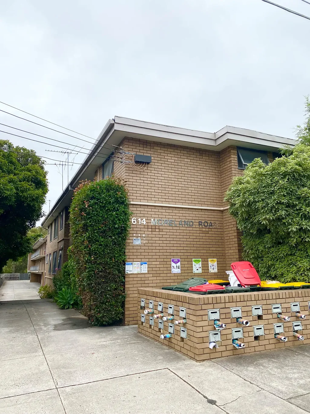 Bright & Convenient Apartment Close to Transport and Amenities