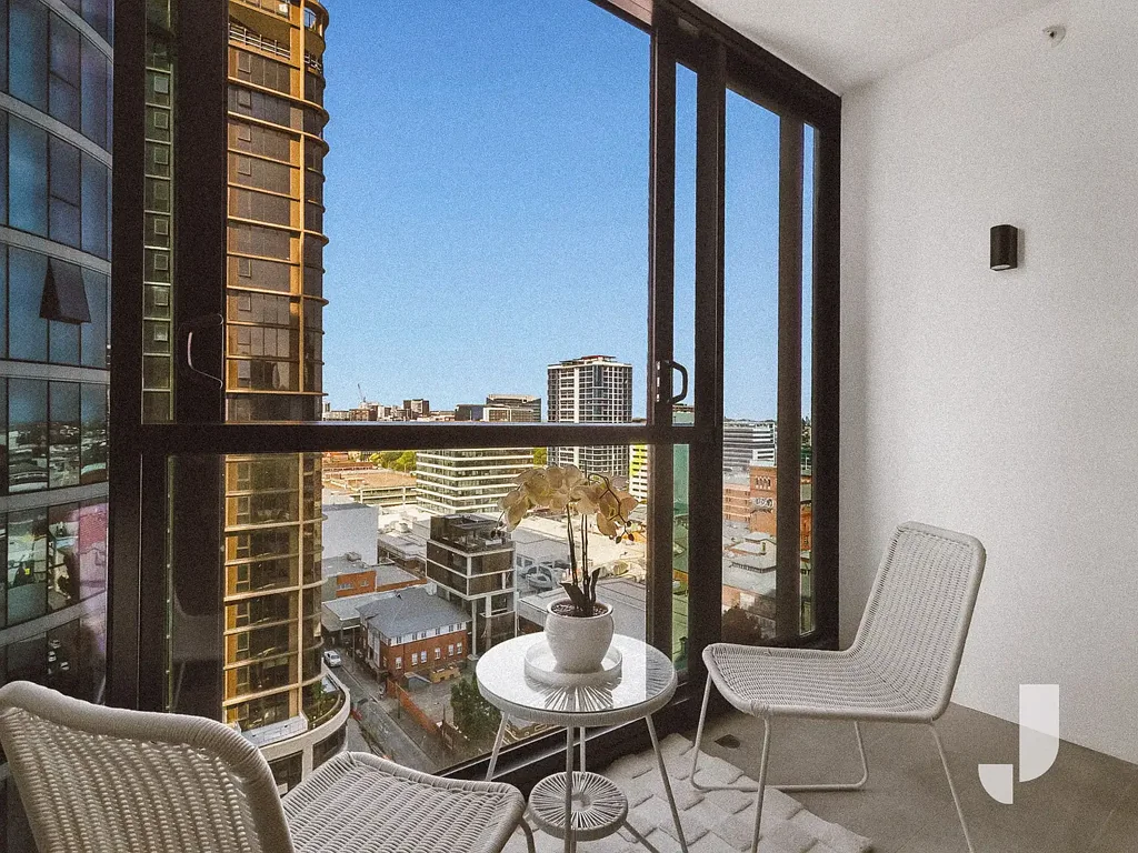 Stylish Fully Furnished Apartment in the Heart of Fortitude Valley