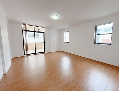 17/13 Hogben Street, Kogarah, NSW 2217, 3 Bedrooms, 2 Bathrooms, Apartment