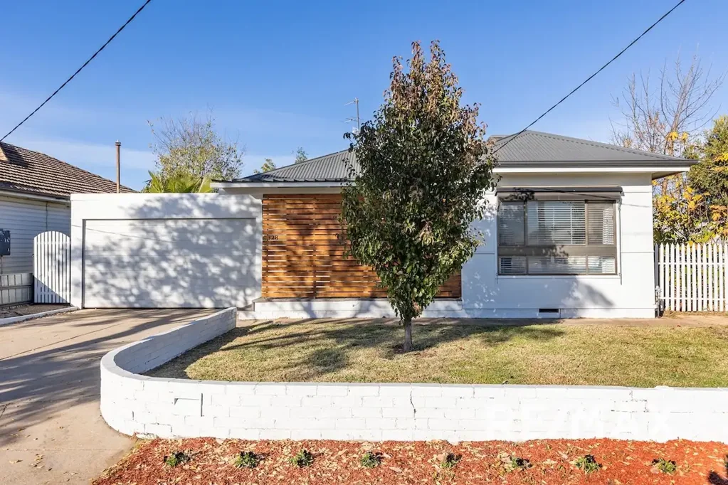 Central Charmer- Furnished or Unfurnished