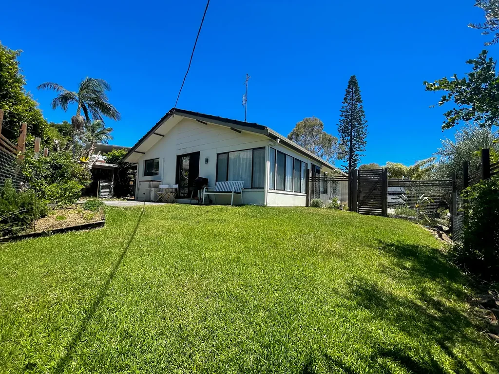 Spacious duplex located on Kingscliff Hill