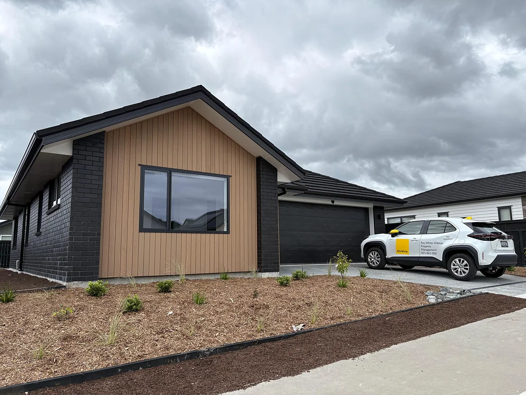 Pet friendly family home in the heart of Milldale