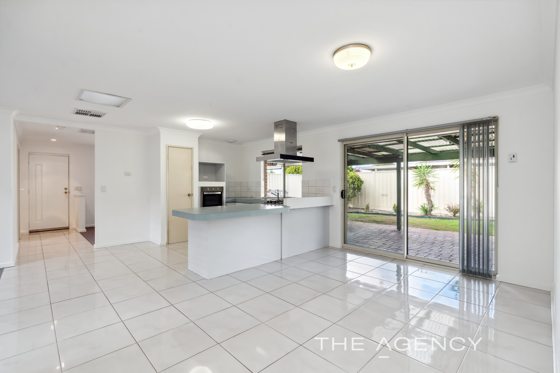 16 FRANGIPANI LOOP, MARANGAROO WA 6064, 0部屋, 0バスルーム, House