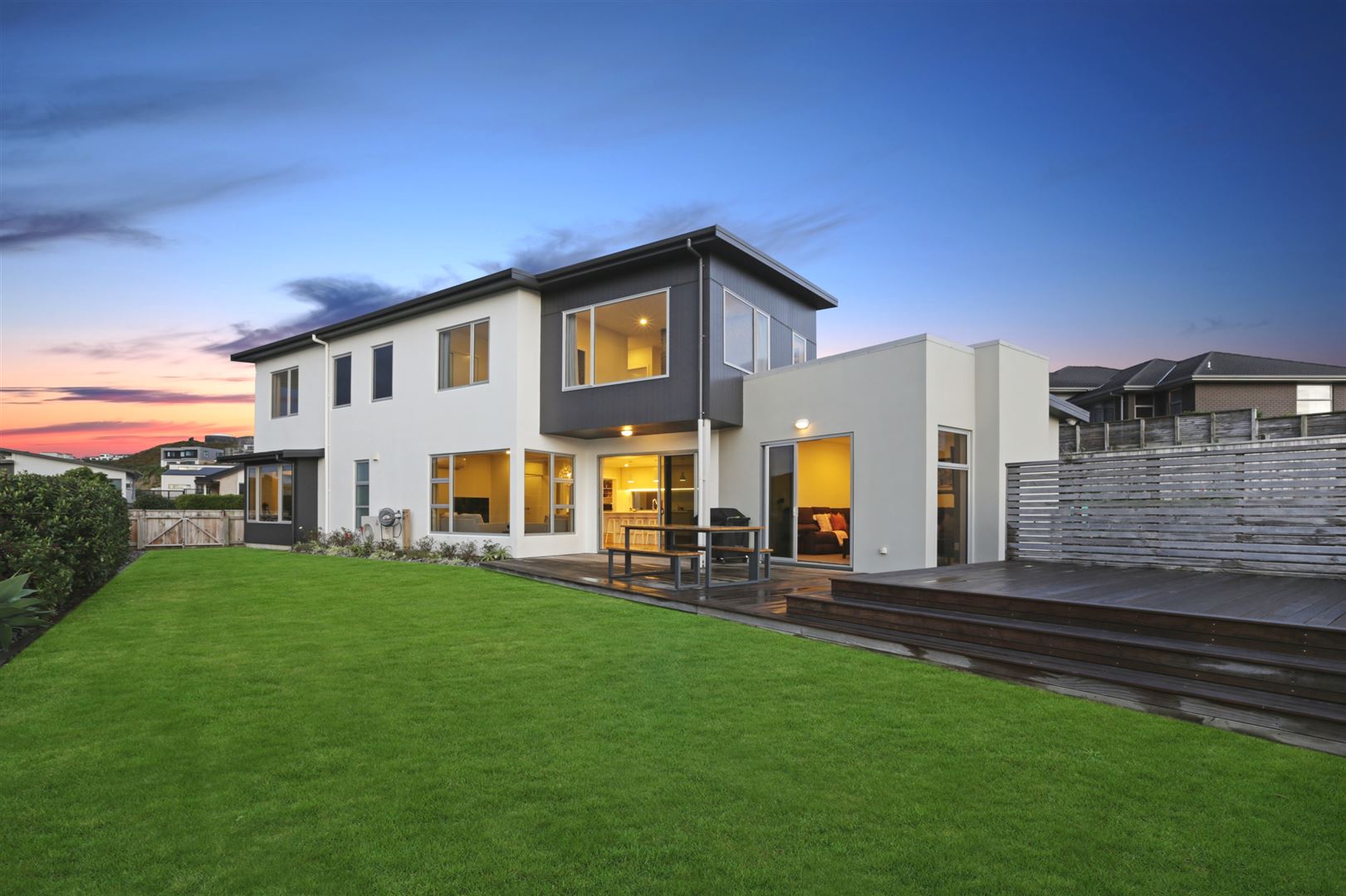 42 John Burke Drive, Aotea, Porirua, 5 chambres, 3 salles de bain