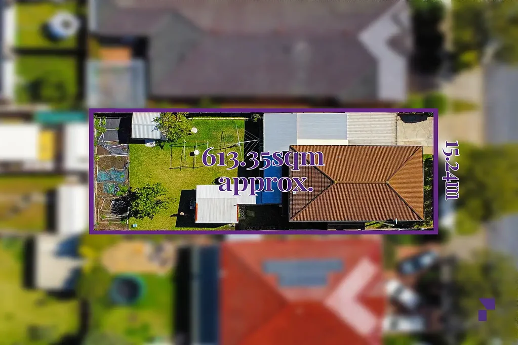Greenacre 4ਬੈੱਡਰੂਮ Dual-occupancy home set on an elevated north-facing 613.35sqm block offering duplex site potential STCA