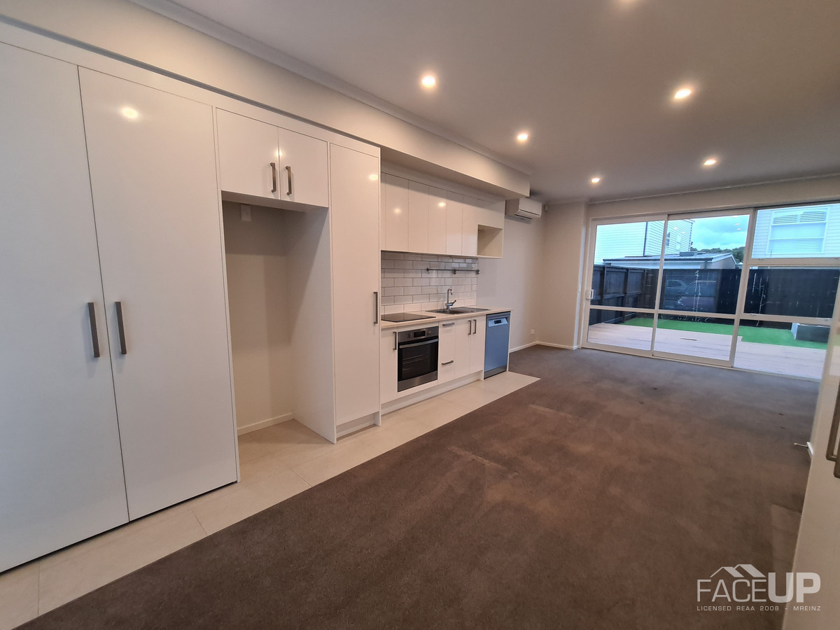 23 Spotted Dove Road, Hobsonville, Auckland - Waitakere, 2 phòng ngủ, 1 phòng tắm, Townhouse