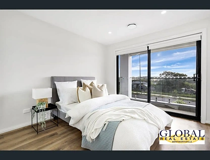 73 Oramzi Rd, Girraween, NSW 2145, 3房, 2浴, 城市屋