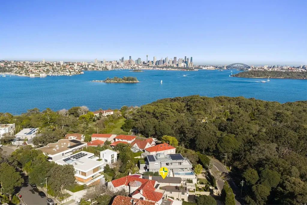 Vaucluse 5ਬੈੱਡਰੂਮ Prestigious Harbourside Private Family Sanctuary - North-Facing Luxury Living on a Grand Scale Opposite Nielsen Park