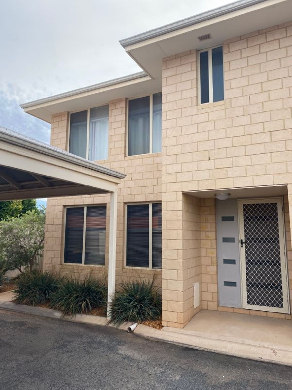 UNIT 4 42 ROBERTS ST, KALGOORLIE WA 6430, 0 Schlafzimmer, 0 Badezimmer, Unit