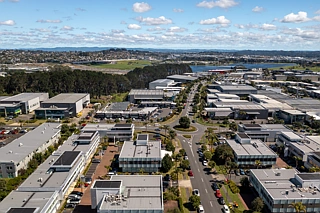 A1/59 Apollo Drive, Rosedale, North Shore City