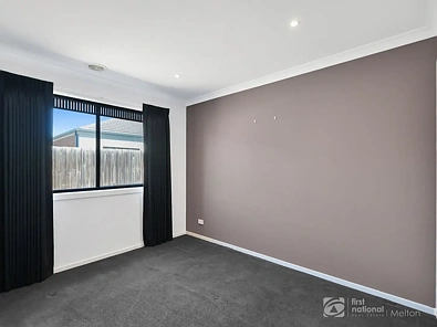 15 Split Rock Drive, Brookfield, VIC 3338, 3 Bedrooms, 2 Bathrooms, House