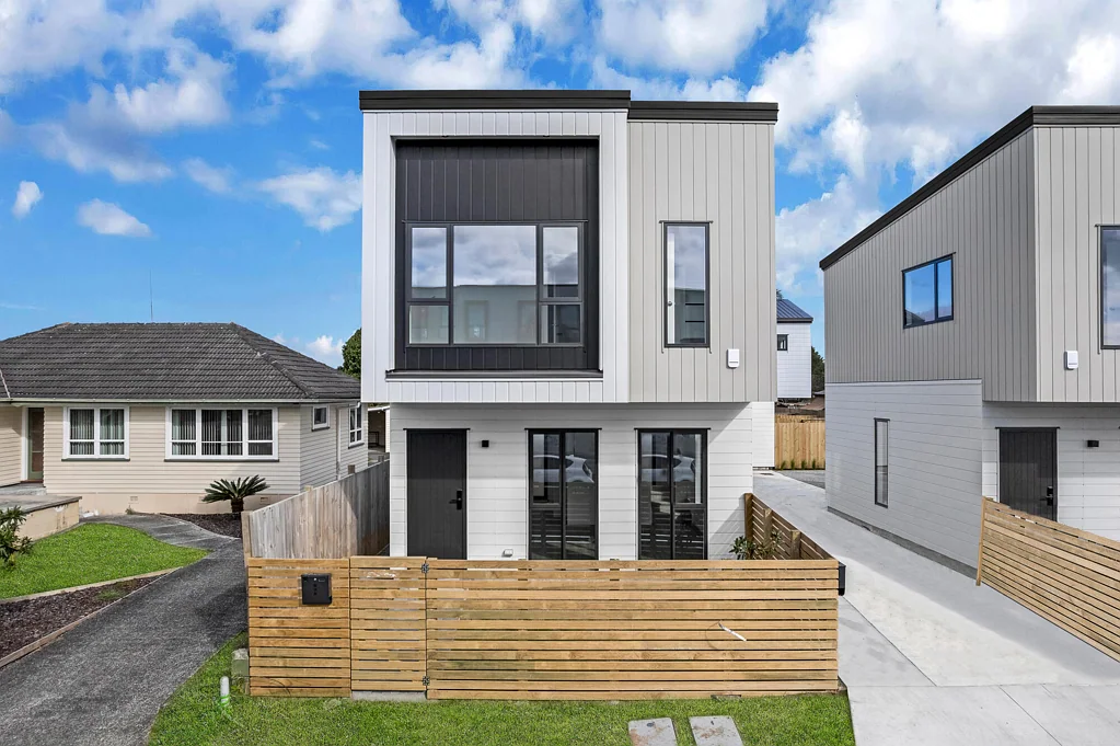 Te Atatu Peninsula 3房  Room to Grow, Freshly Built