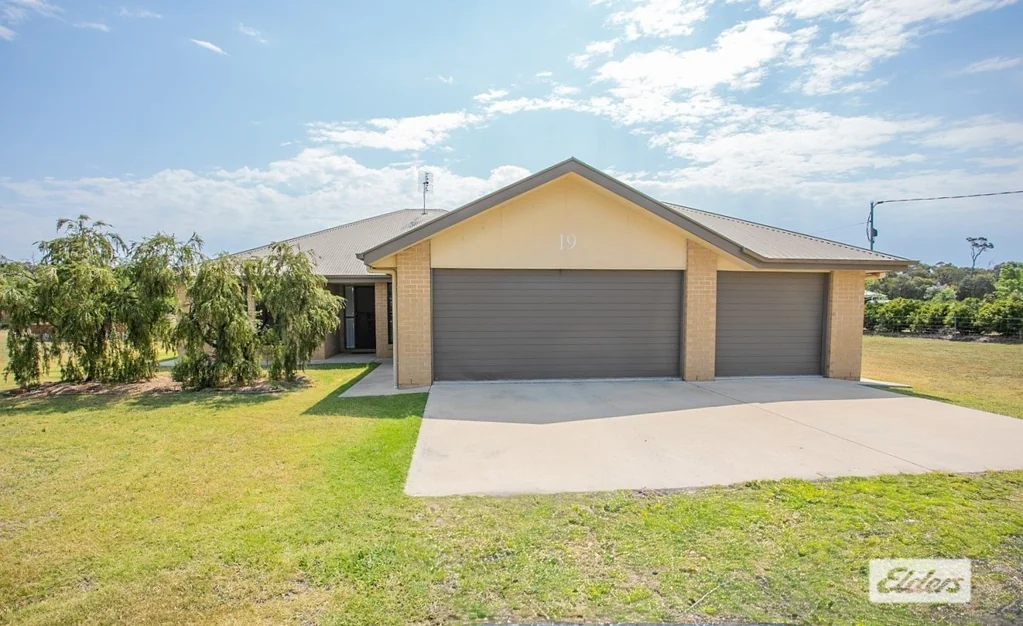 19 Ainsworth Street, Chinchilla, QLD 4413