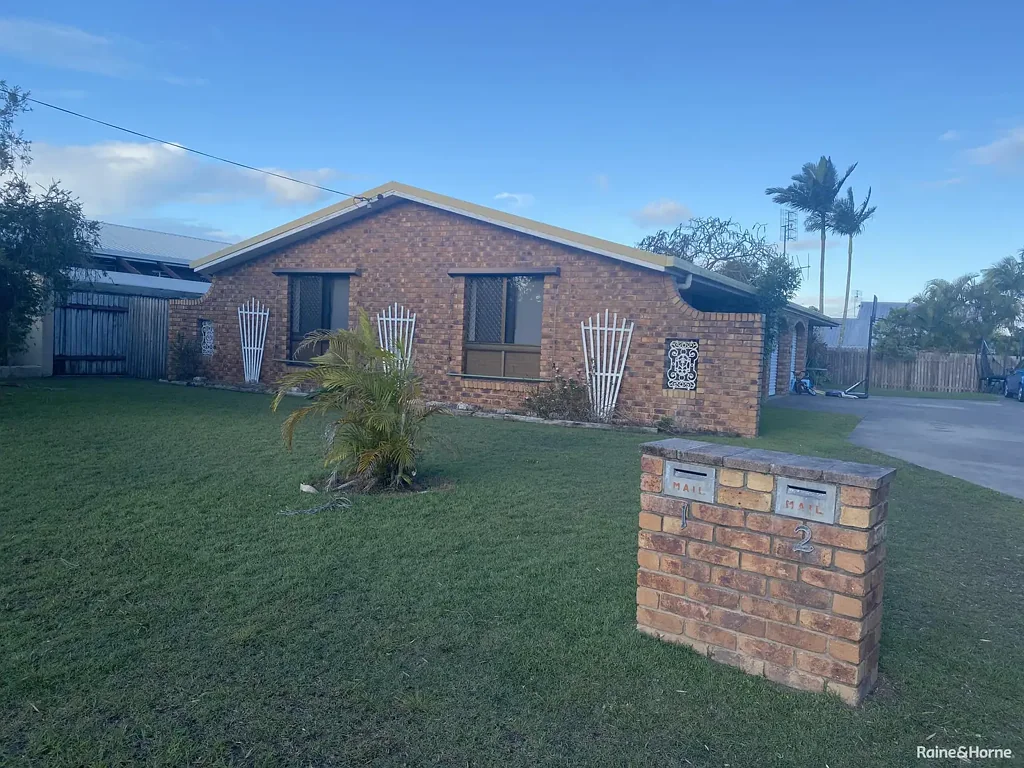 2 BEDROOM LOWSET DUPLEX - BREAK LEASE
