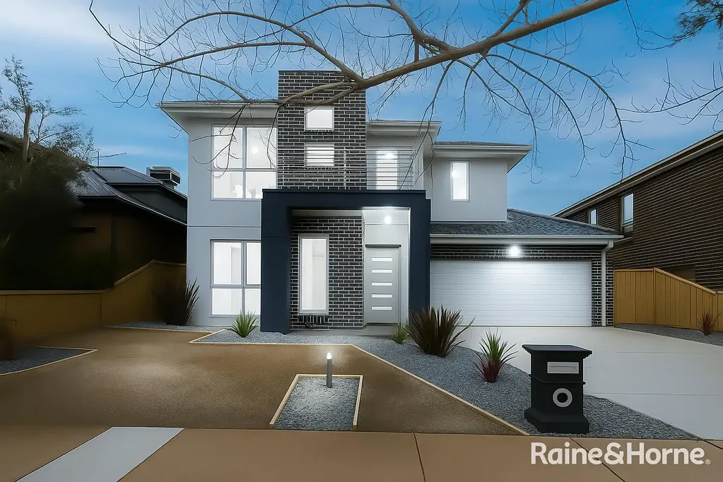 11 Irwin Gardens, Caroline Springs, VIC 3023
