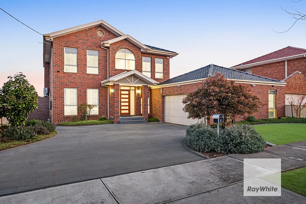 4 Kirkham Drive, Greenvale, VIC 3059