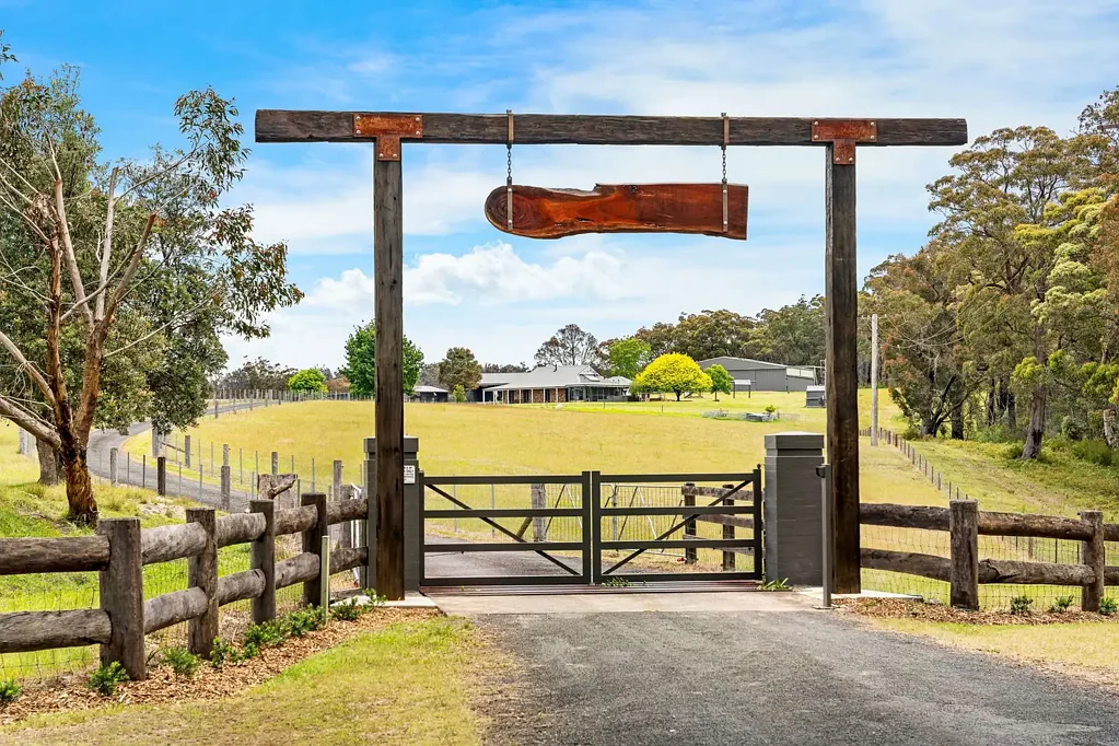 Oakdale 5 Bedroom Hidden Paradise Secluded on 50 Acres