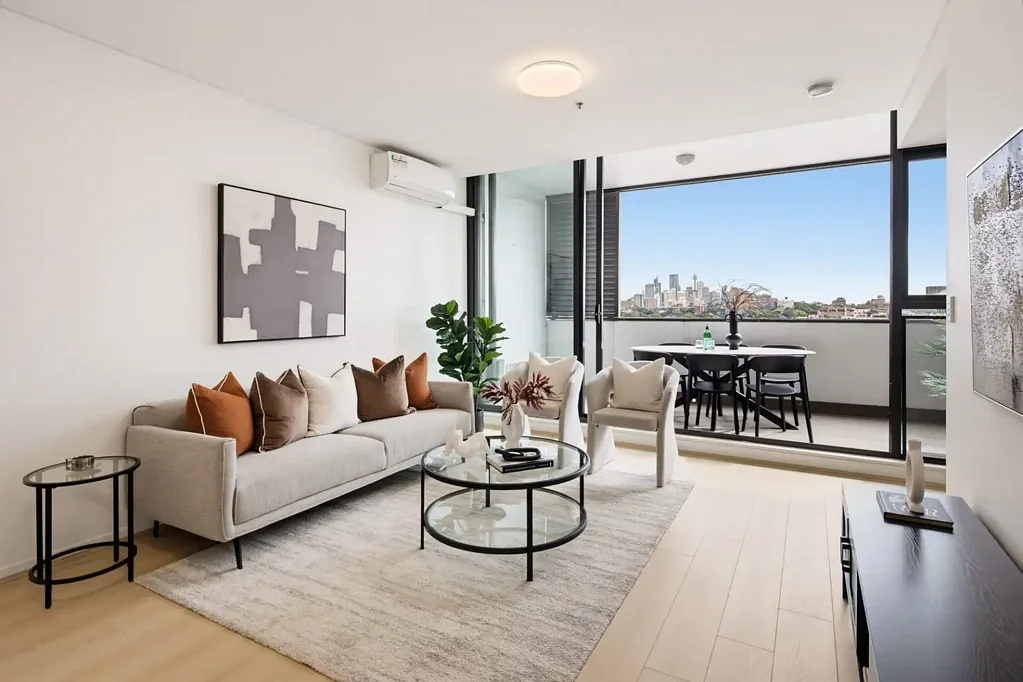 Zetland 2Moenga Elevated Zetland Living with City Views