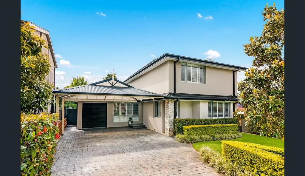 Spacious 5-Bedroom Family Home in Sought-After Winston Hills