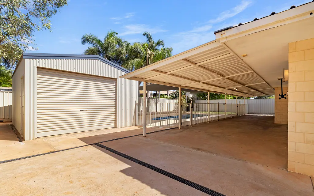 Millars Well 3Moenga Poolside paradise with space, style and Pilbara practicality!