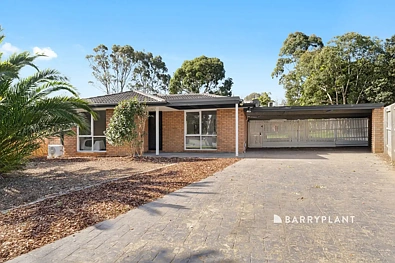 Berwick 3બેડરૂમ Beautifully Renovated Family Home on an Impressive 870m2