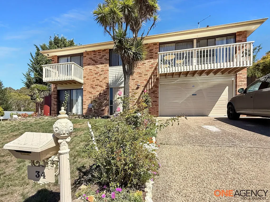 Cooma 4 Slaapkamer Solid Home, Strong Potential
