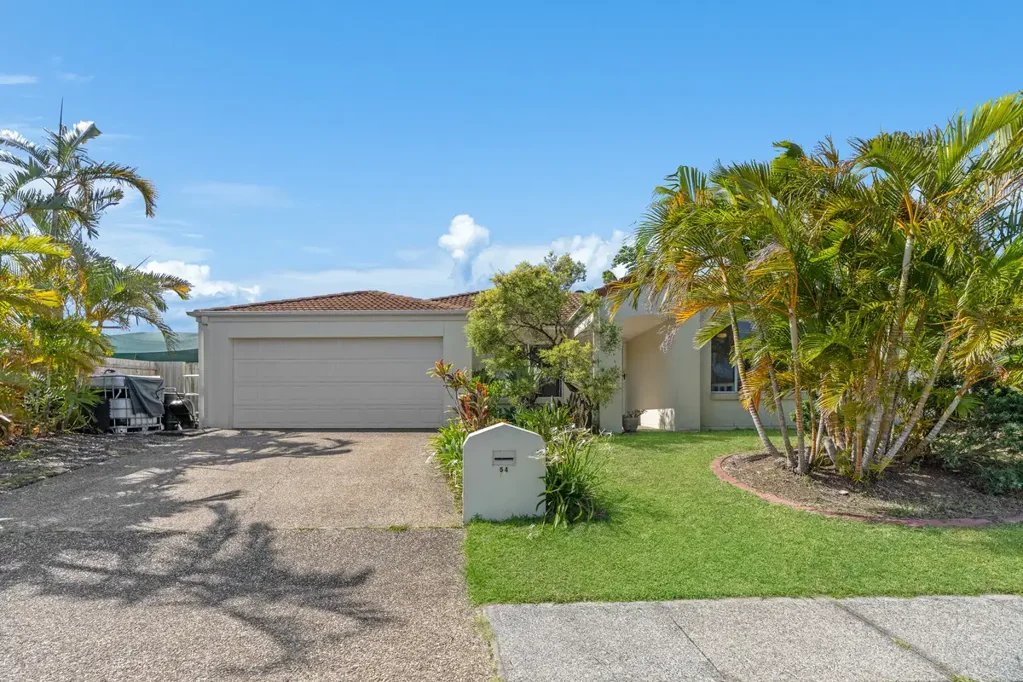 54 Marble Arch Place, Arundel, QLD 4214