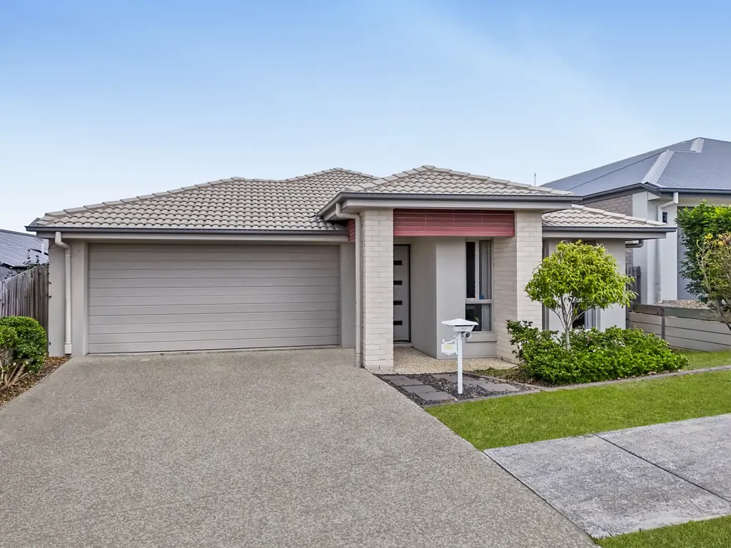 Ripley 4房 Ripley 现代家庭生活与投资机会 Modern Family Living & Investment Opportunity in Thriving Ripley