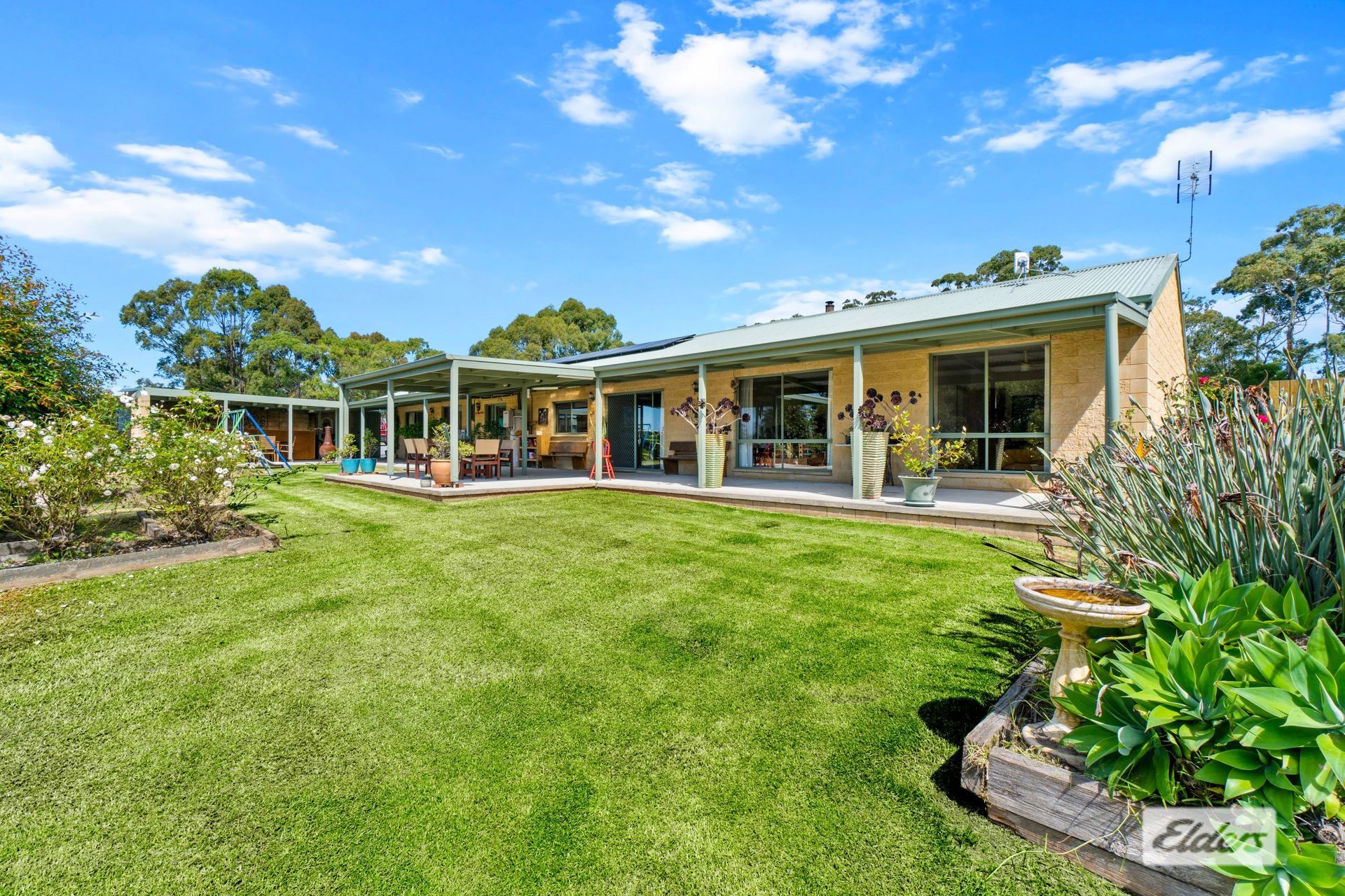 305 LAKE TYERS BEACH RD, TOORLOO ARM VIC 3909, 0房, 0浴, House