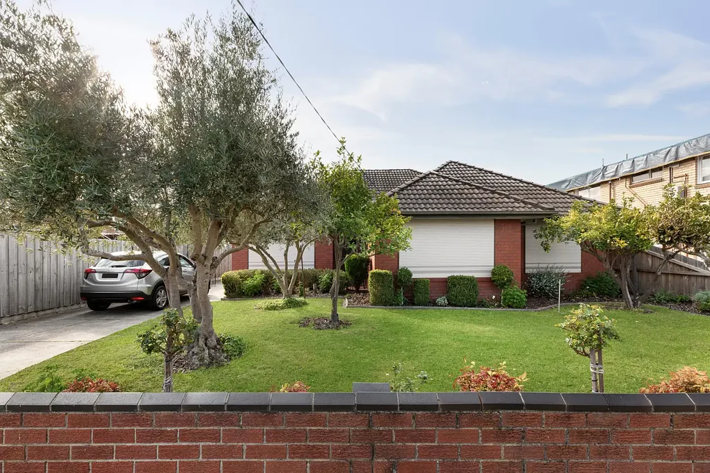 2 Manatunga Street, Clayton, VIC 3168