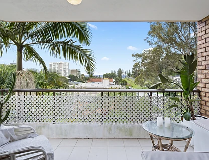4/2 Hayle Street, Burleigh Heads, Gold Coast, 2 ห้องนอน, 2 ห้องน้ำ, Apartment