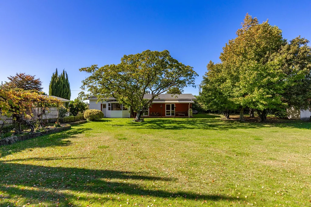 Renwick 4 Bedroom New price for substantial rare opportunity