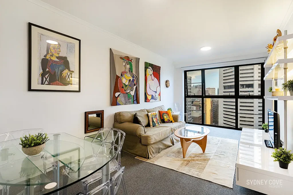 TASTEFULLY FURNISHED ONE BEDROOM APARTMENT IN THE ASTON | Furnished