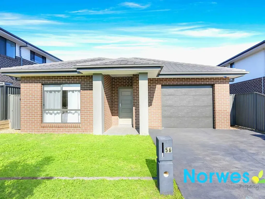 Rouse Hill 3房 3卧2卫独立屋 开放式布局 现代装修 主卧步入式衣帽间 步行可达地铁站 短程至购物中心 Modern Family Living in a Sought-After Sydney Suburb