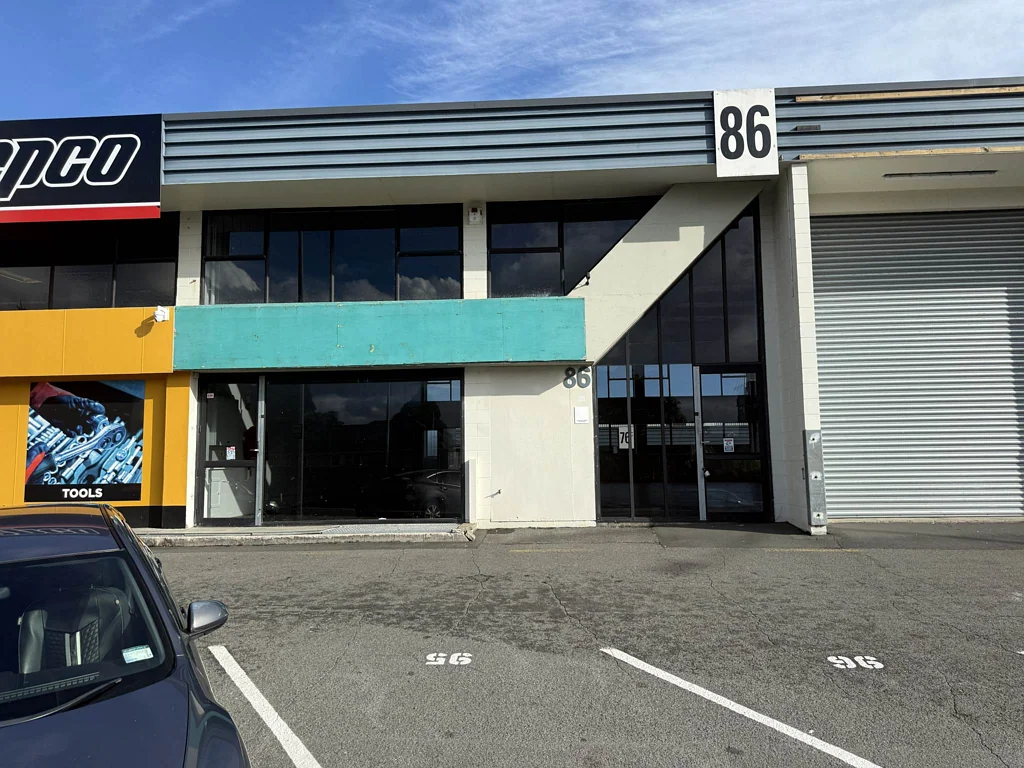 Mount Roskill HIGH-PROFILE STODDARD ROAD LOCATION