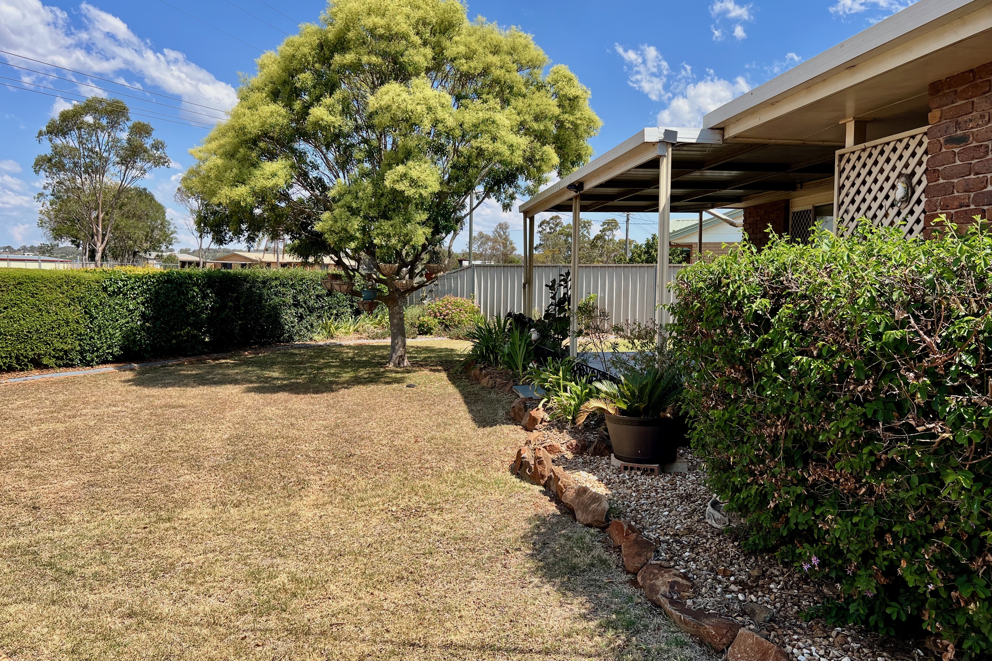 17 HAMLYN RD, OAKEY QLD 4401, 0 rūma, 0 rūma horoi, House