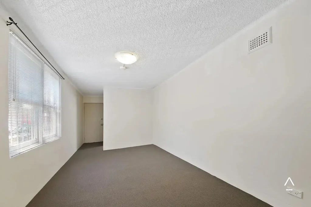 Well Presented Studio Apartment