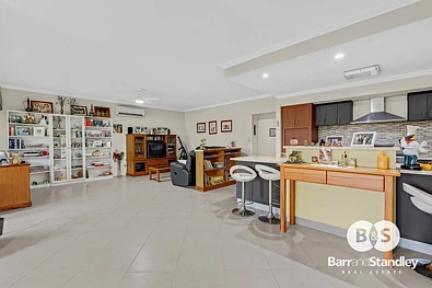 18 Kalang Way, Millbridge, WA 6232, 3 Bedrooms, 2 Bathrooms, House