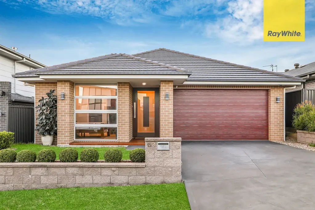 63 Sandalwood Crescent, Colebee, NSW 2761