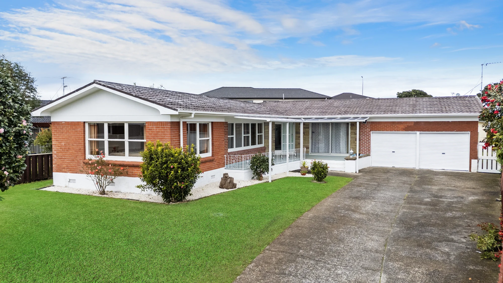 Manukau 3房 业主已赴澳洲,诚意放售!临街809㎡潜力物业等您把握! Vendor moving overseas- Must Be Sold!