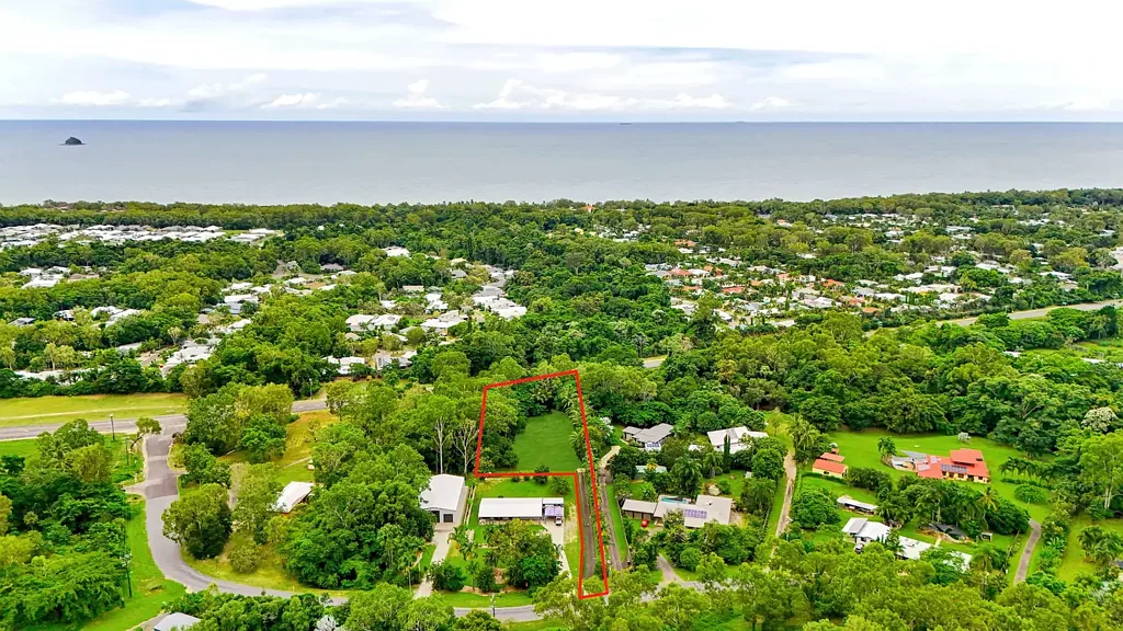 21 Alexandra Street, Clifton Beach, QLD 4879