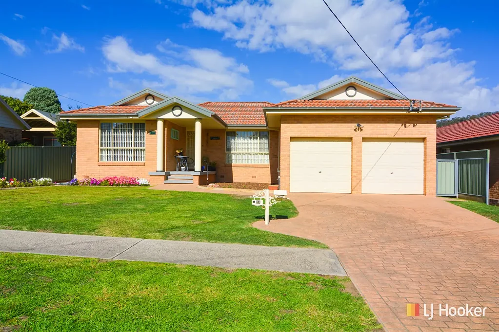 52 Hayley Street, Lithgow, NSW 2790