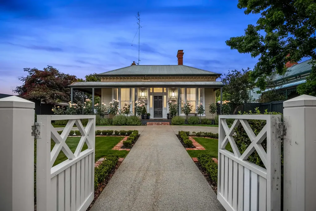 107 Ascot Street South, Ballarat Central, VIC 3350