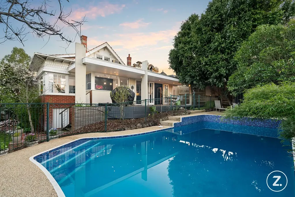 Deepdene 5Habitaciones Grand Family Elegance on an Expansive 1,097sqm Estate in the Heart of Deepdene