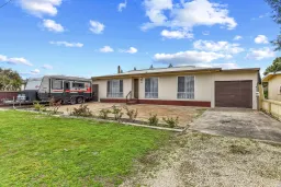 16 Seaview Drive, Kingston Se